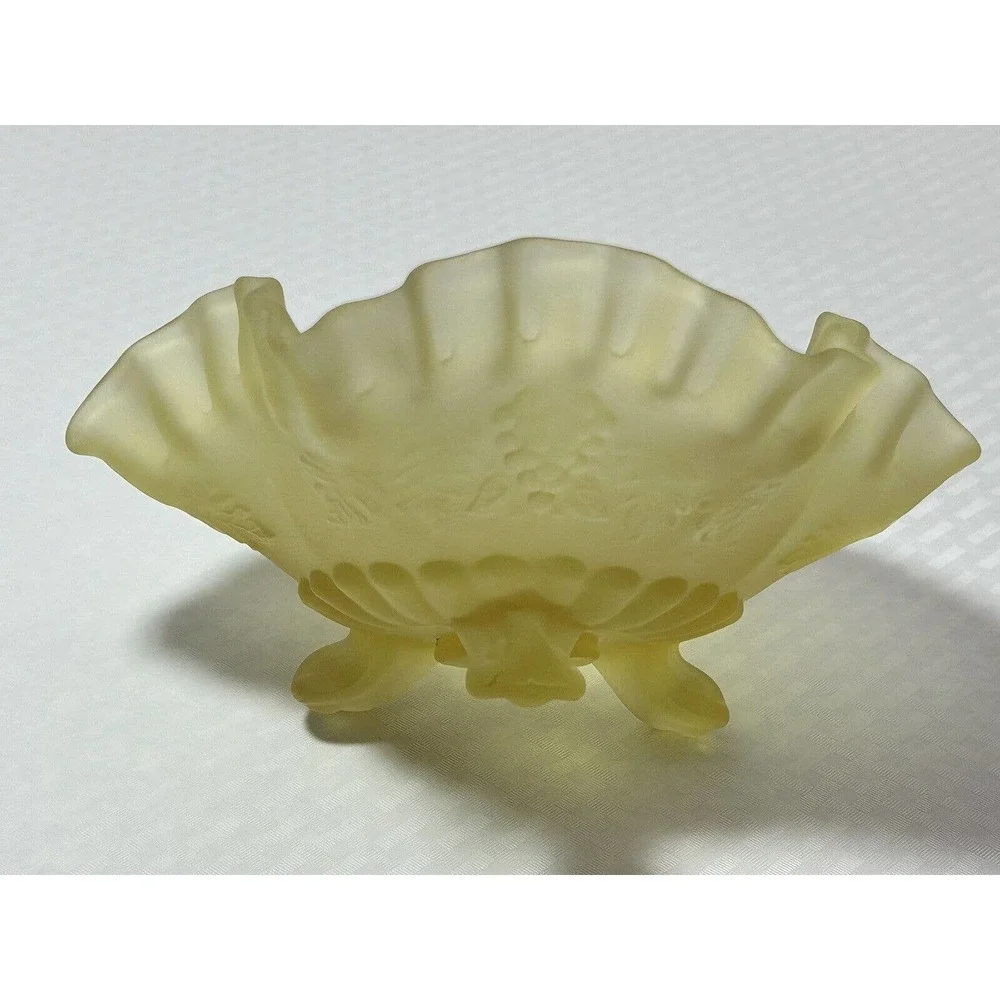 Westmoreland Glass Yellow Satin 3 Footed Bowl Double‎ Crimped Edge Paneled Grape